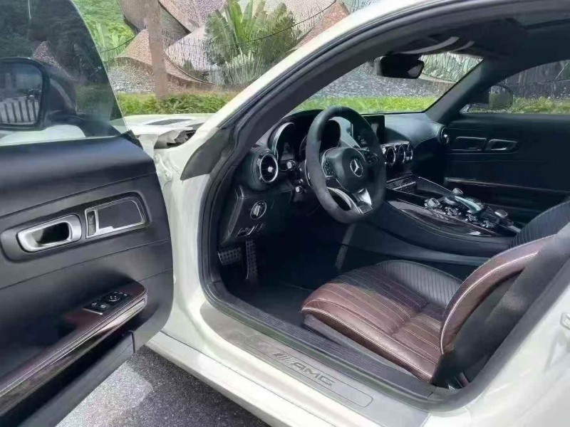广州16年奔驰AMG3