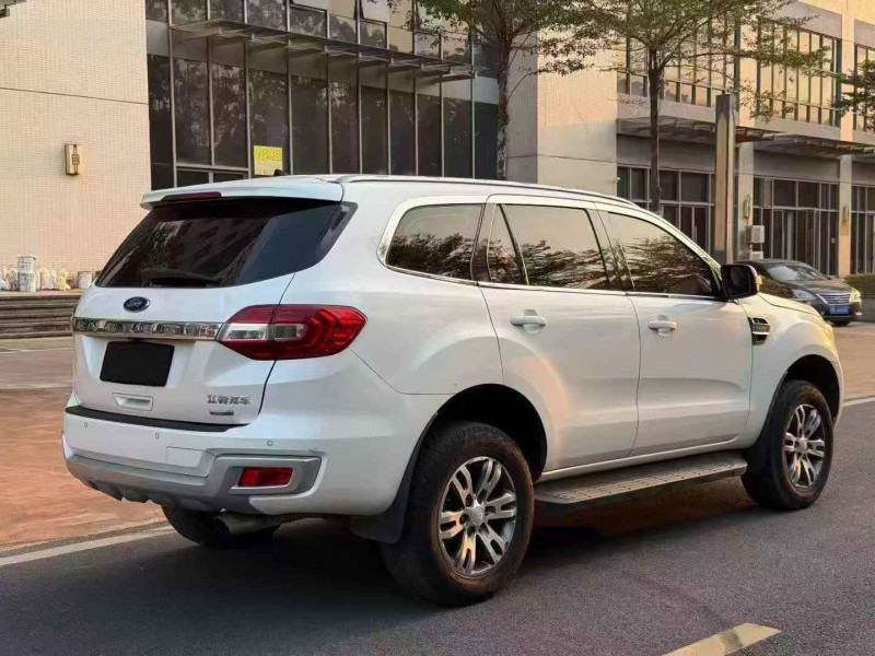 广州16年福特撼路者5