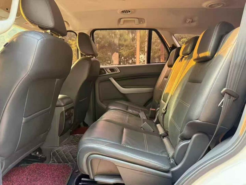 广州16年福特撼路者6