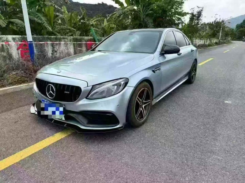 广州16年奔驰C3
