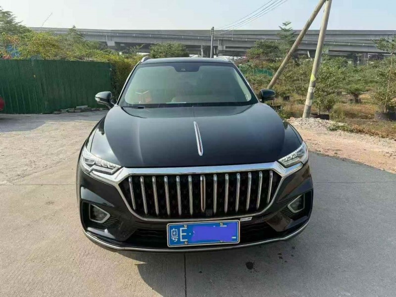 汕头21年红旗HS51