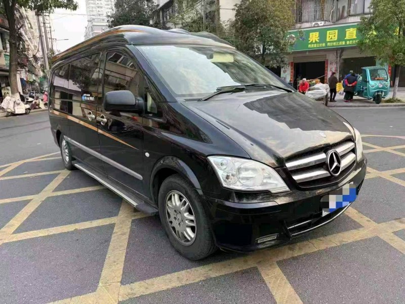 萍乡13年奔驰威霆2