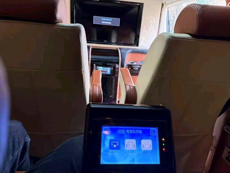 萍乡13年奔驰威霆6