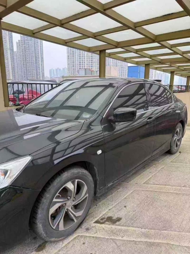 苏州17年本田雅阁2