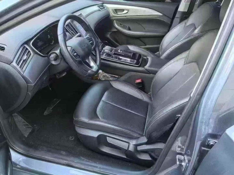 嘉兴23年荣威i64