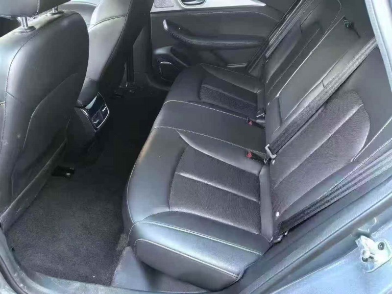 嘉兴23年荣威i66