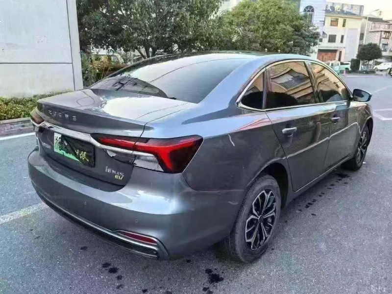 嘉兴23年荣威i69