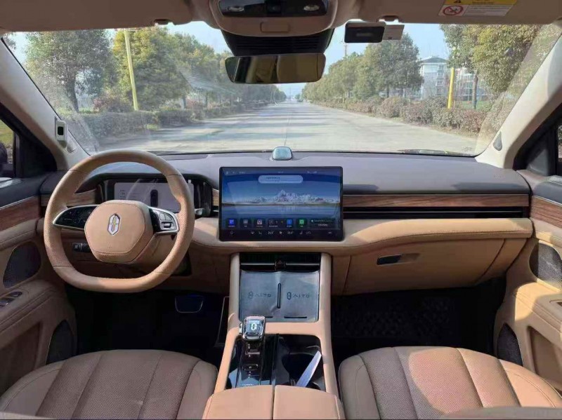 常州23年华为智选问界7