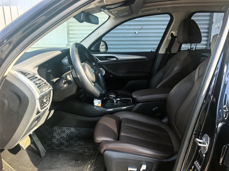 苏州23年宝马IX35