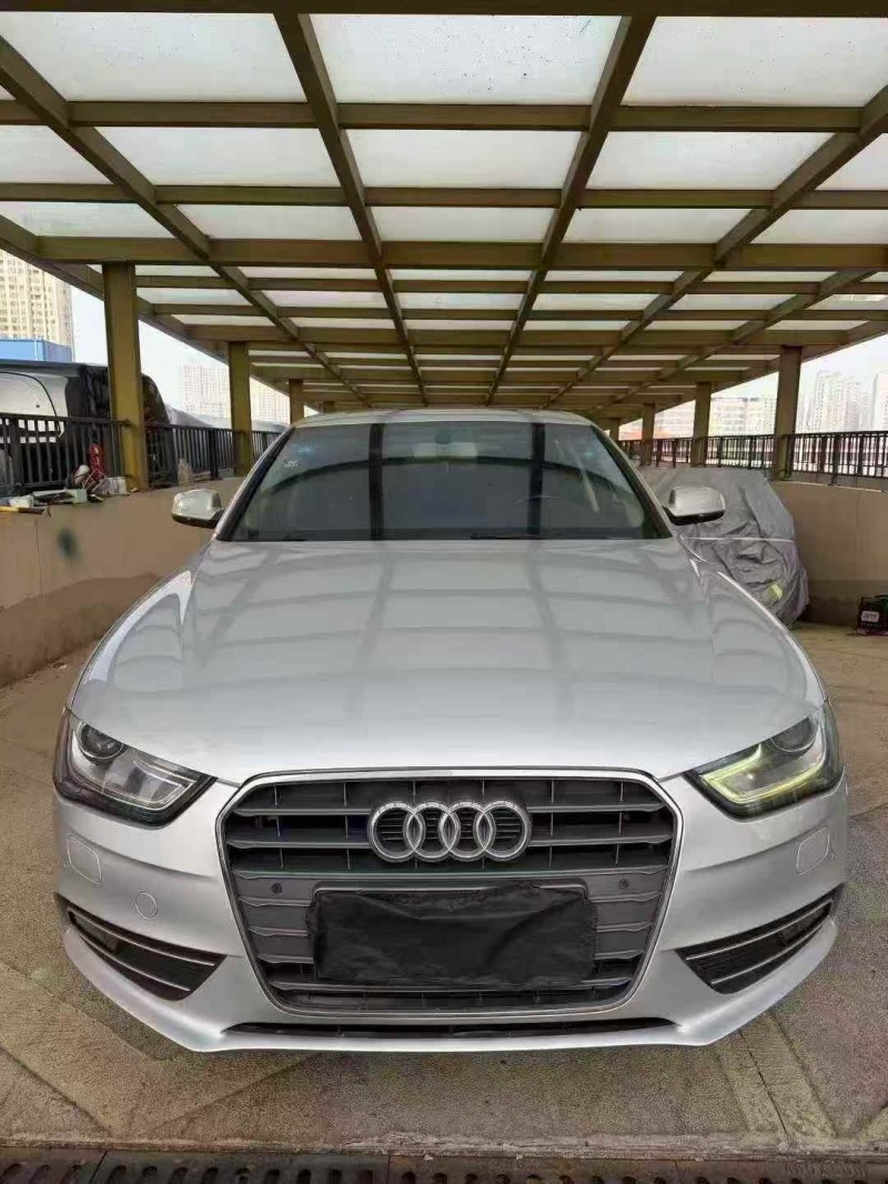 苏州15年奥迪A4L1