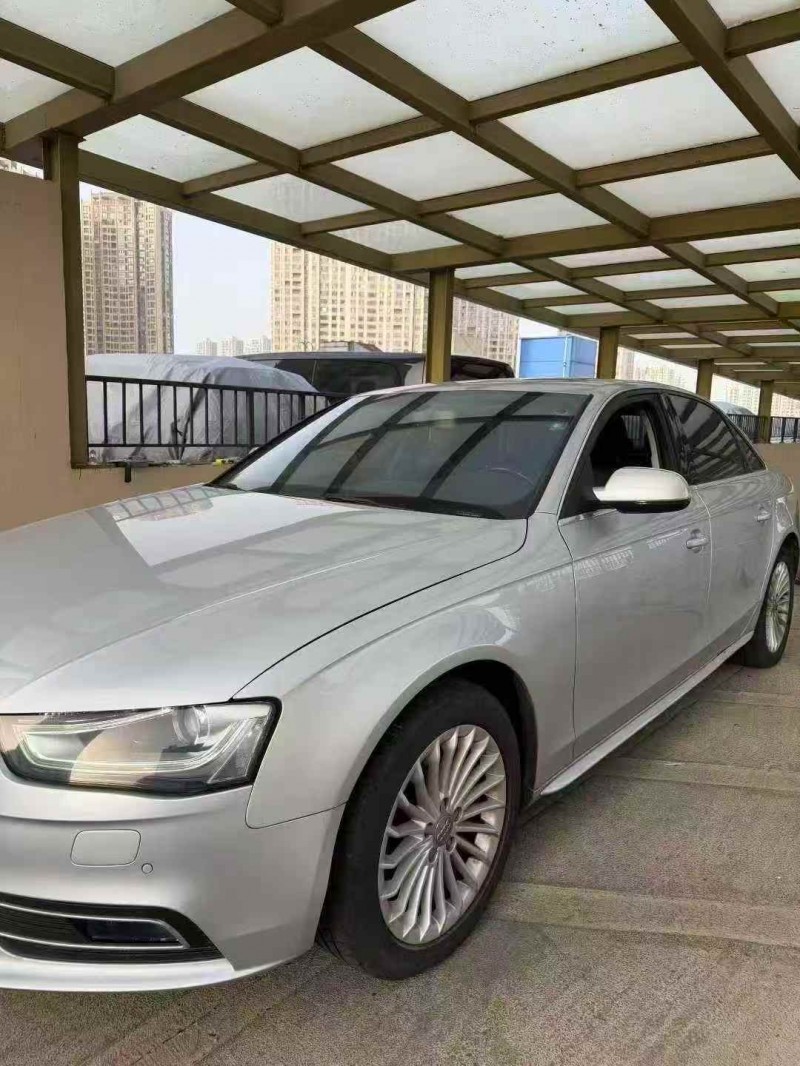 苏州15年奥迪A4L2