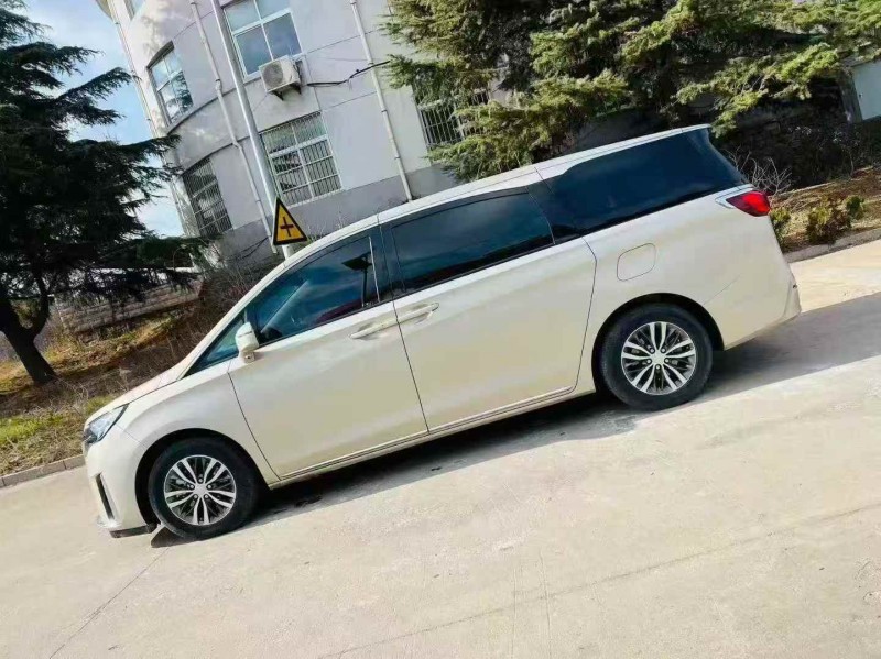 烟台23年别克GL83