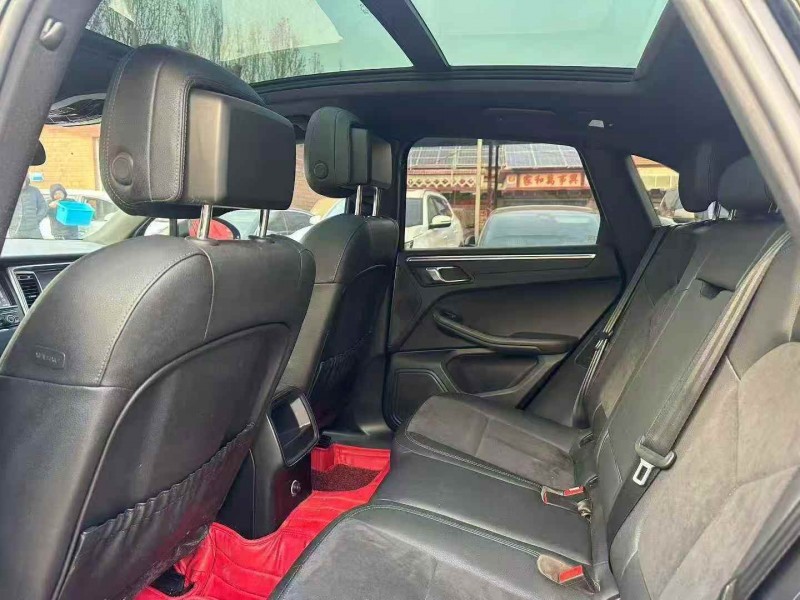 淄博15年保时捷Macan5