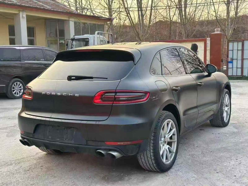 淄博15年保时捷Macan8