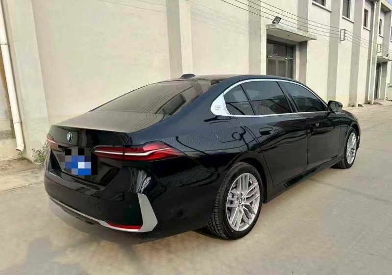 荆州24年宝马5系6