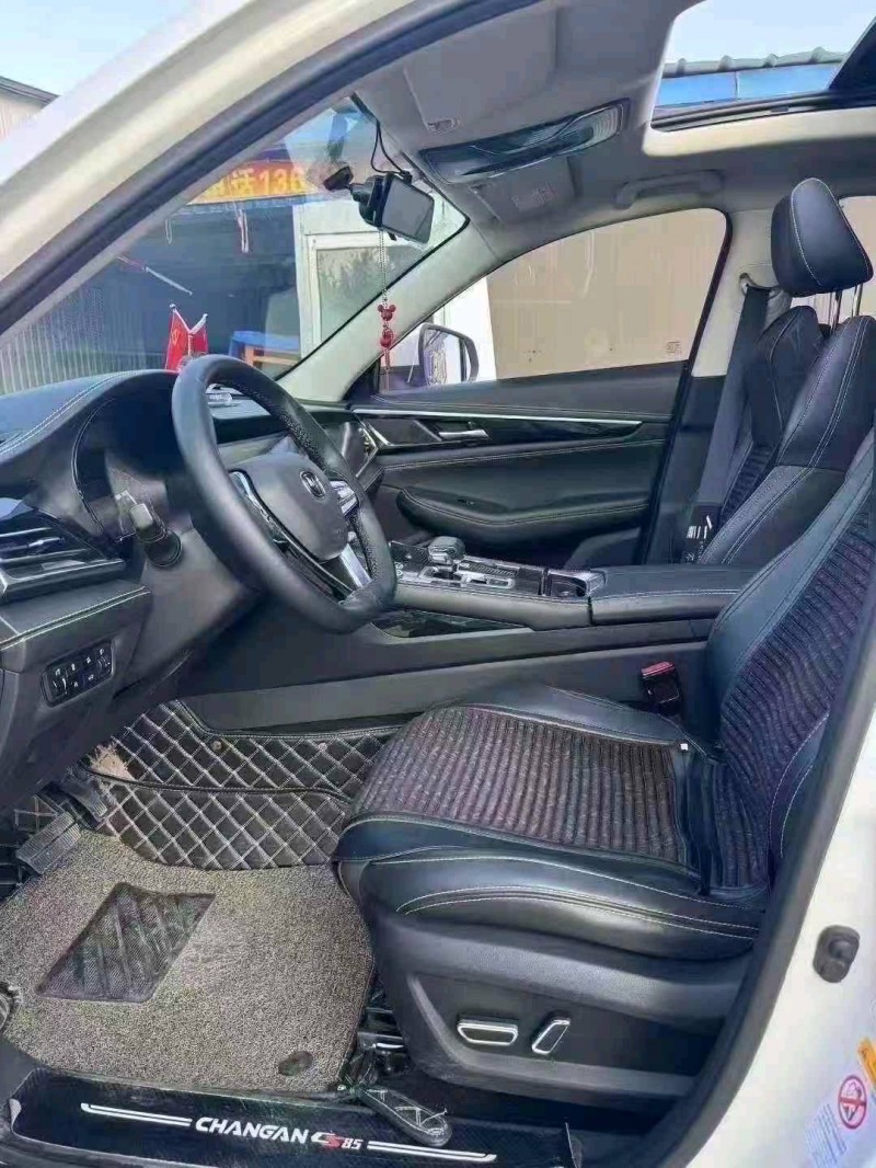 东营20年长安汽车CS856