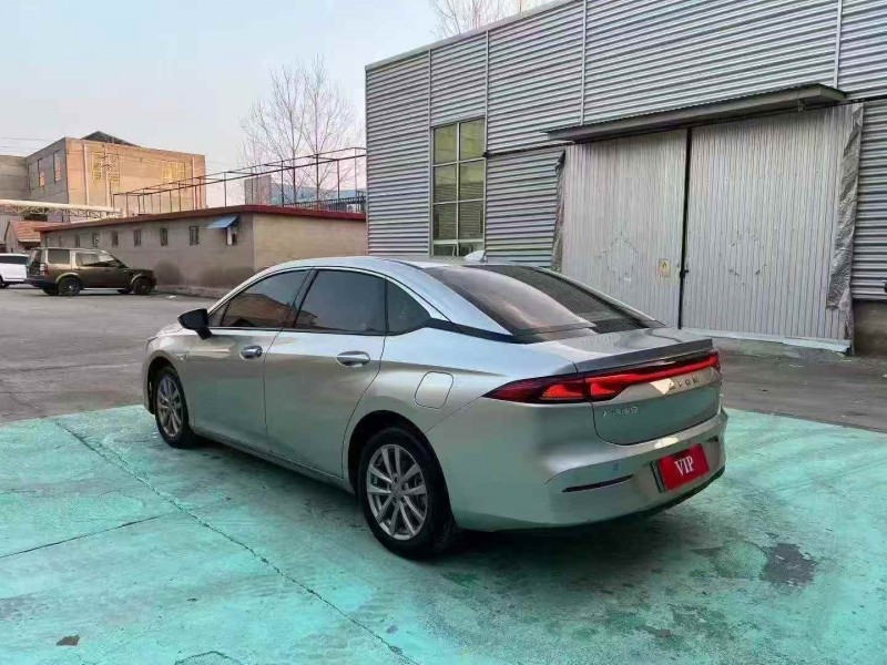 聊城23年传祺埃安S7