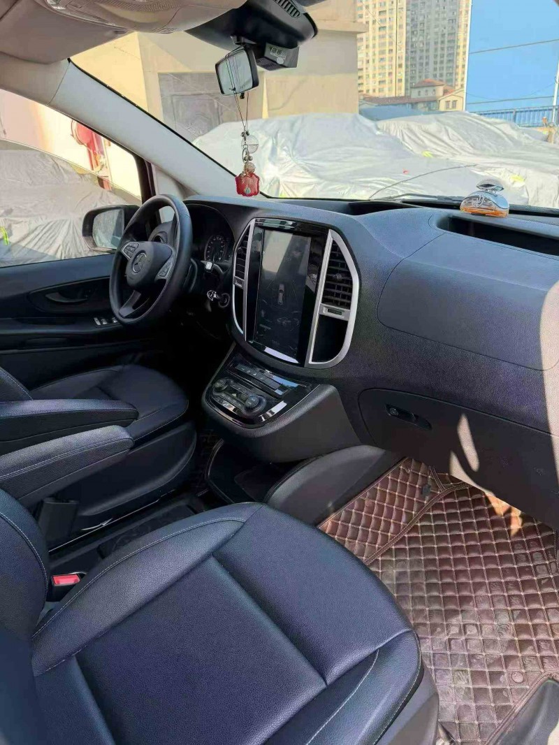 苏州20年奔驰威霆5