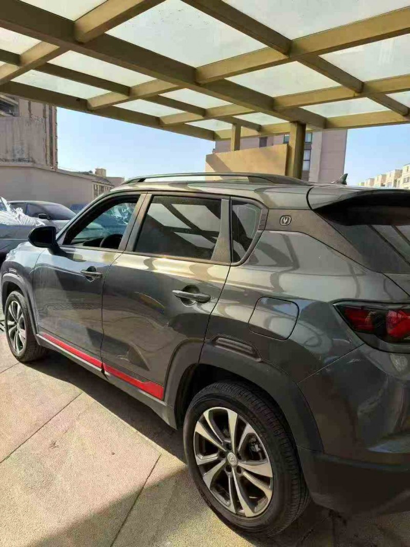 苏州25年长安汽车CS356