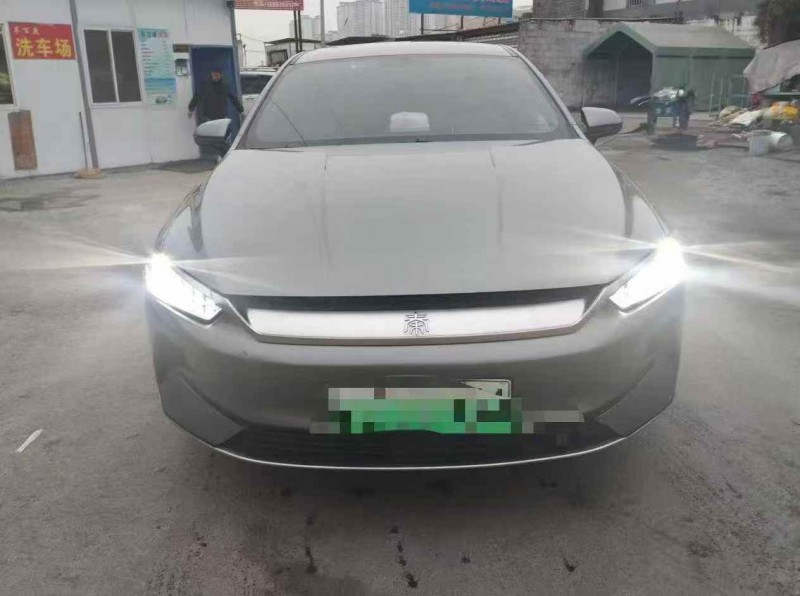 贵阳23年比亚迪秦1