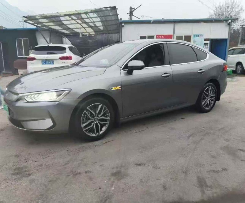 贵阳23年比亚迪秦4