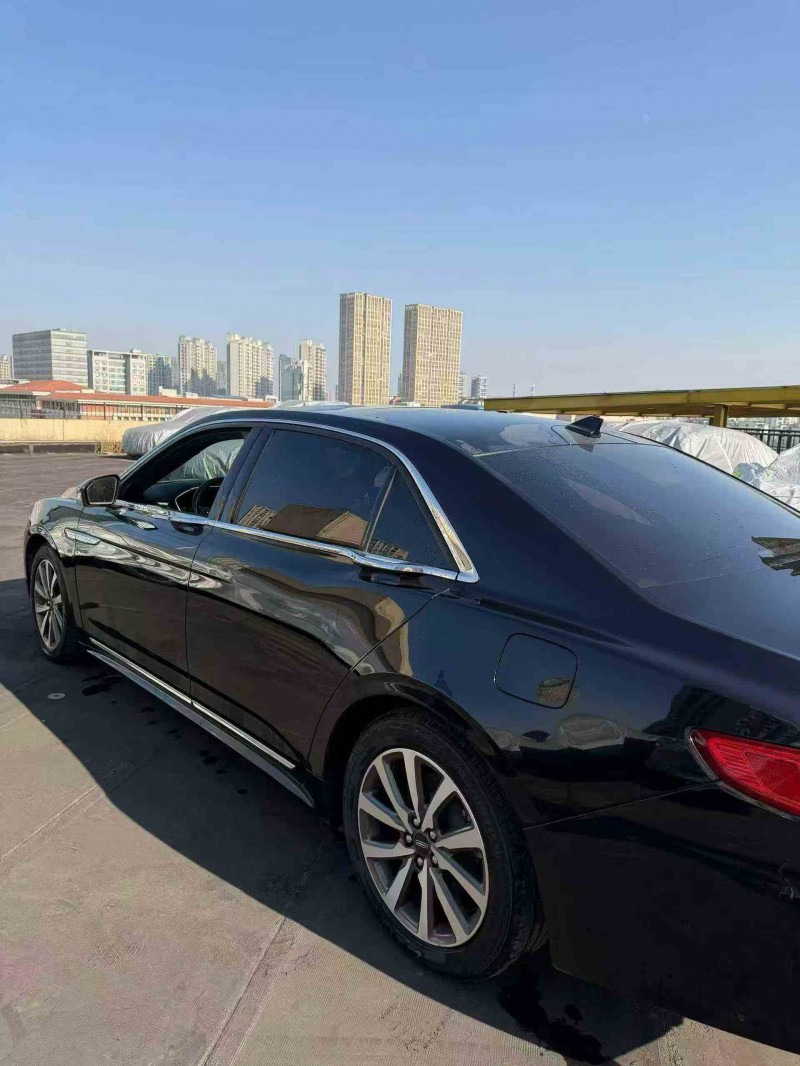 苏州21年林肯大陆8