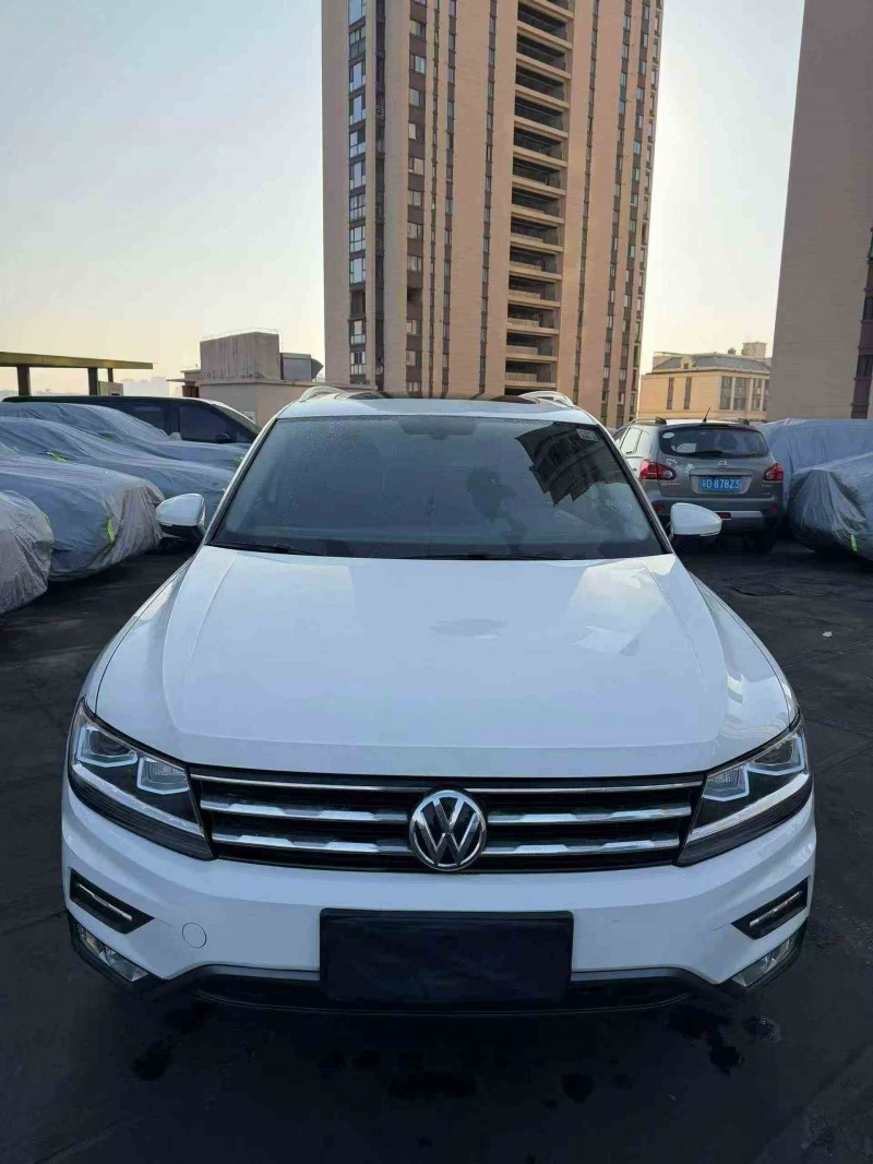 连云港19年大众途观1