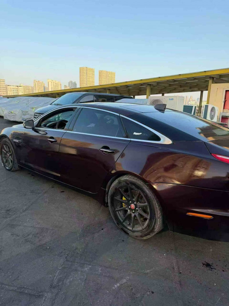 徐州17年捷豹XJL8