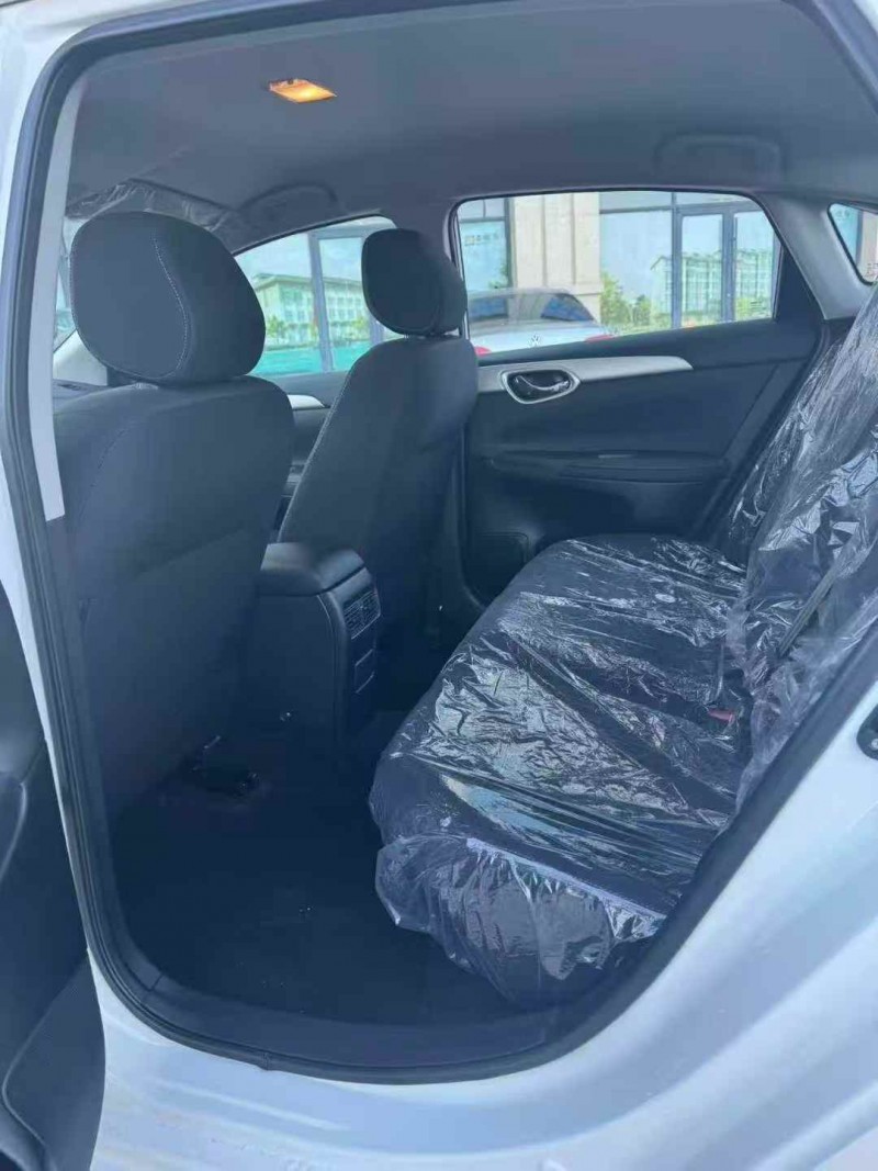 唐山25年日产轩逸7