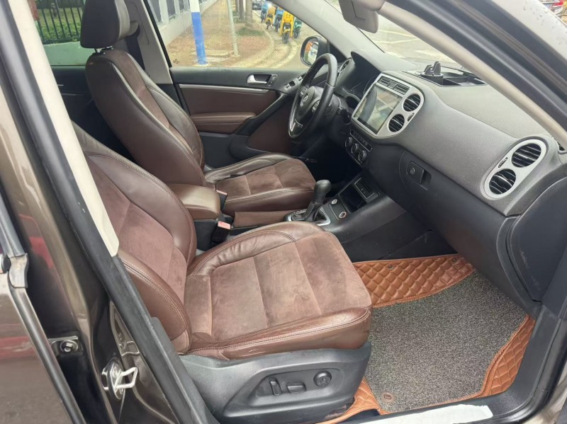 南宁13年大众途观9