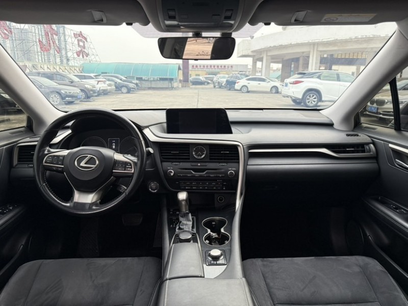 佛山17年雷克萨斯RX8