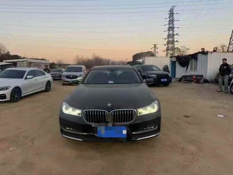 潍坊17年宝马7系1