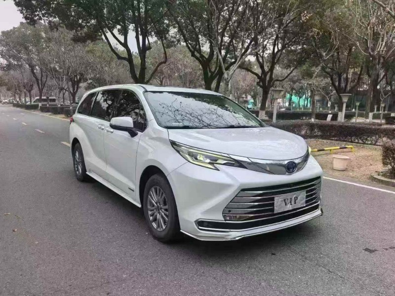 徐州22年丰田塞纳2