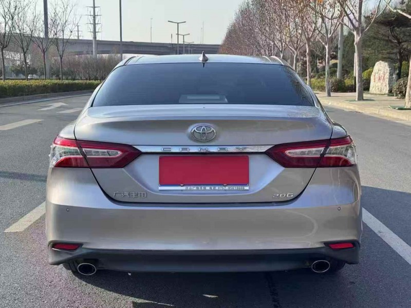 焦作21年丰田凯美瑞8