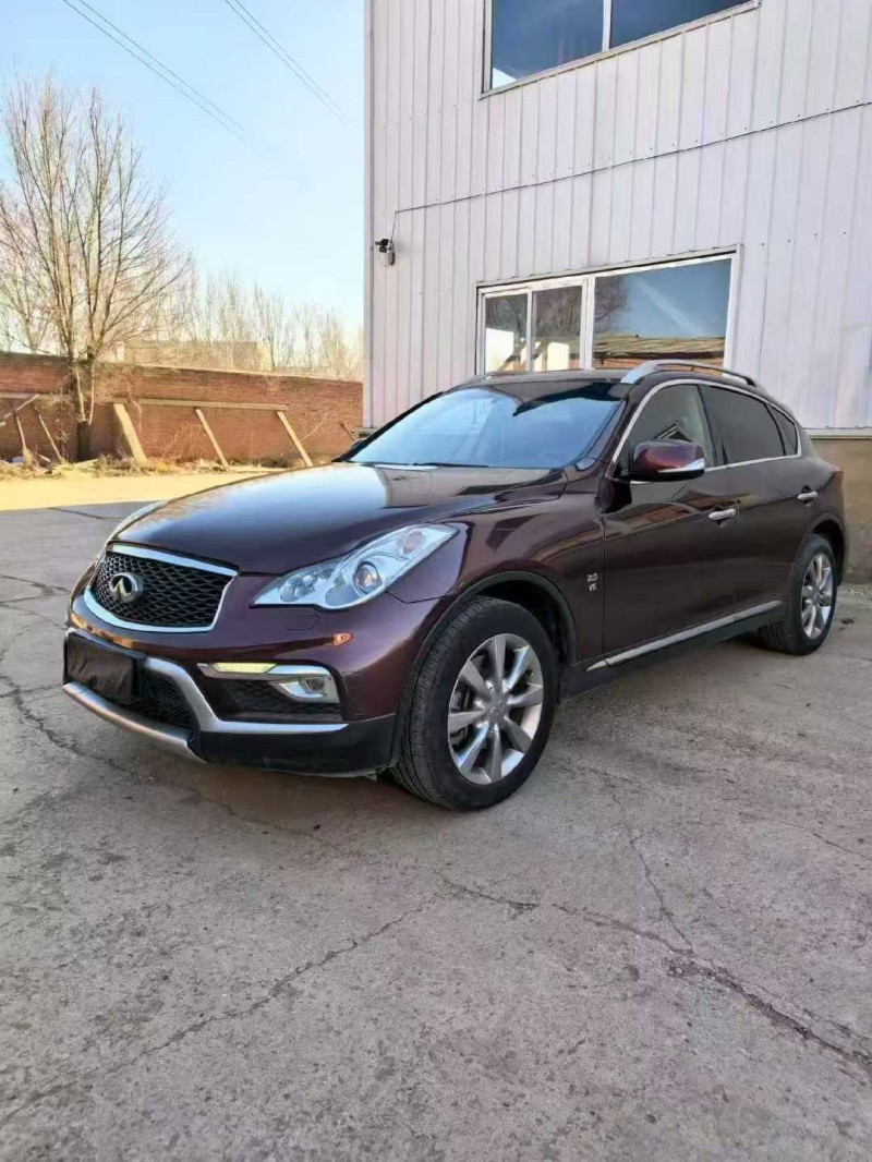石家庄17年英菲尼迪QX502