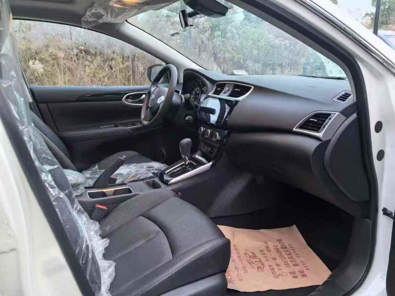 十堰24年日产轩逸7