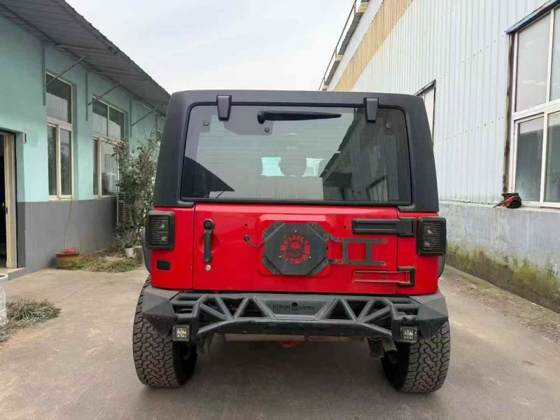 潍坊17年Jeep牧马人9