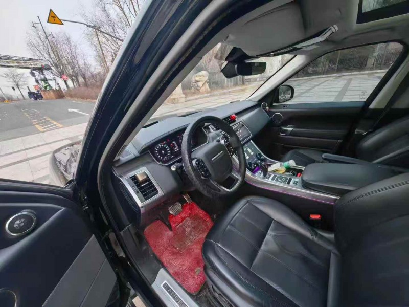 淄博21年路虎揽胜运动3