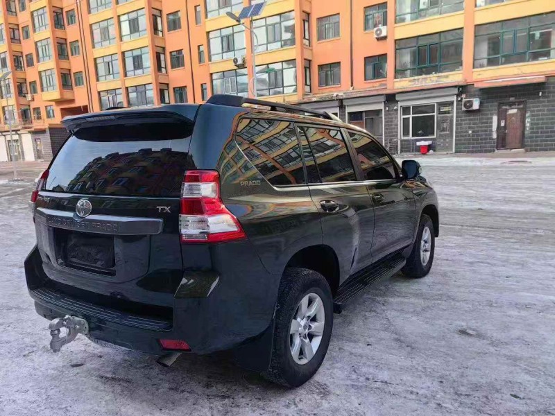 伊春15年丰田普拉多7