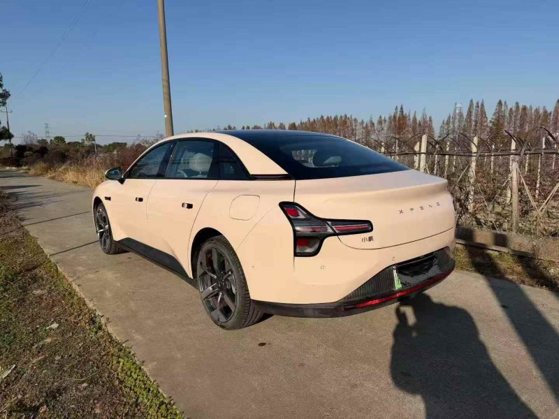 湖州24年小鹏汽车m037