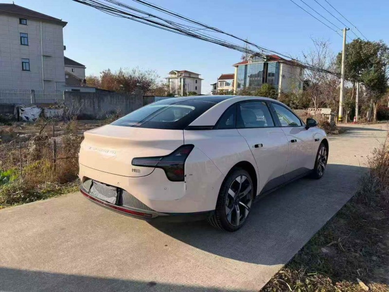 湖州24年小鹏汽车m038