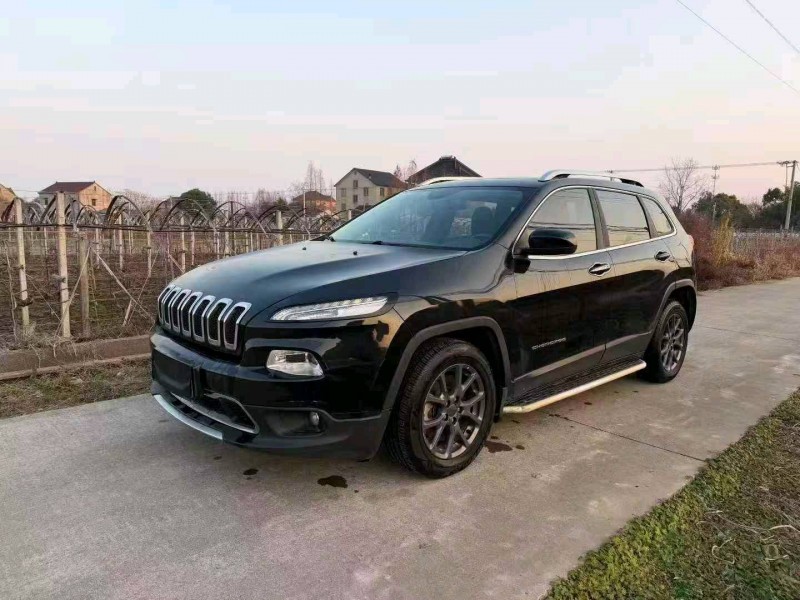 温州20年Jeep自由光2