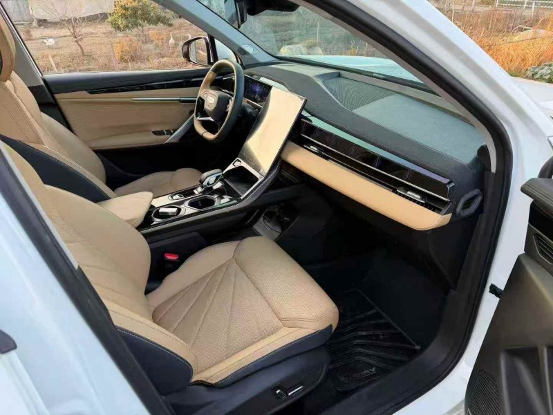 衢州23年吉利博越5