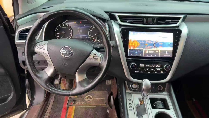 绍兴21年日产楼兰5