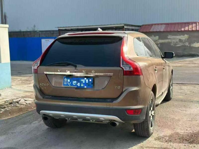 烟台13年沃尔沃XC607