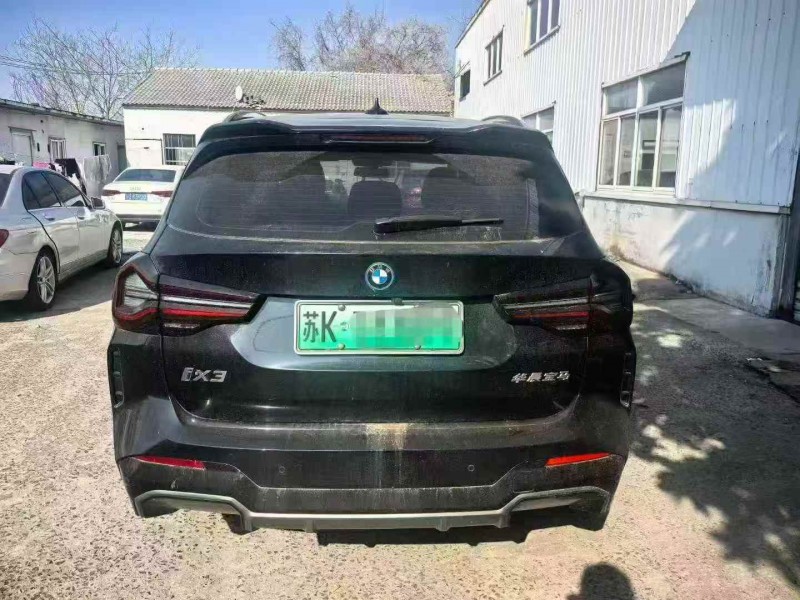 徐州23年宝马IX38