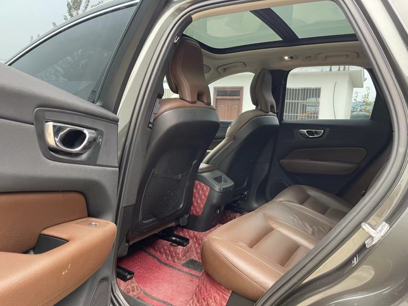 徐州20年沃尔沃XC607