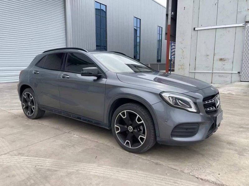 徐州19年奔驰GLA4