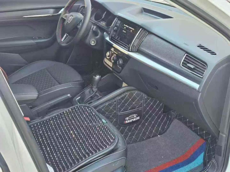 潍坊19年斯柯达柯米克4