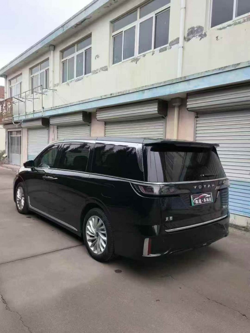 烟台24年岚图汽车梦想家8